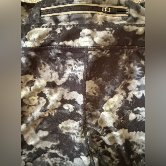 Athleta Running Capri - Picture 4 of 7